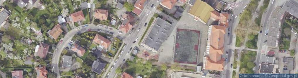 Zdjęcie satelitarne Szkoła Podstawowa nr 1 im Kawalerów Orderu Uśmiechu