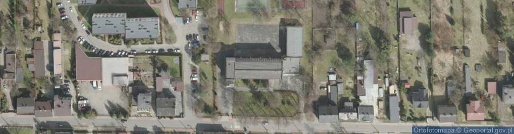 Zdjęcie satelitarne Szkoła Podstawowa nr 17 im Adama Mickiewicza w Dąbrowie Górniczej