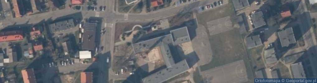Zdjęcie satelitarne Szkoła Podstawowa nr 2 im M Konopnickiej w Nowogardzie