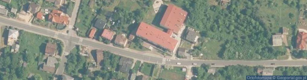 Zdjęcie satelitarne Szkoła Podstawowa nr 3 im i Łukasiewicza w Trzebini