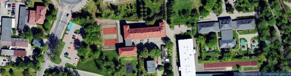 Zdjęcie satelitarne Szkoła Podstawowa nr 32 im L Waryńskiego w Bielsku Białej
