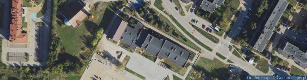 Zdjęcie satelitarne Szkoła Podstawowa nr 4 z Oddziałami Integracyjnymi w Olecku