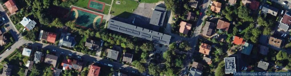 Zdjęcie satelitarne Szkoła Podstawowa nr 61 im Marszałka Józefa Piłsudskiego
