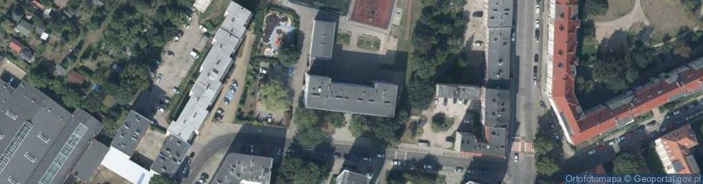 Zdjęcie satelitarne Szkoła Podstawowa nr 69 im Mjra H Sucharskiego w Szczecinie