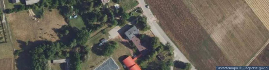 Zdjęcie satelitarne Szkoła Podstawowa w Człekówce