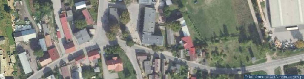 Zdjęcie satelitarne Szkoła Podstawowa w Łowyniu