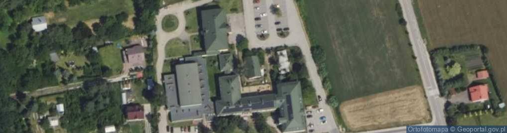 Zdjęcie satelitarne Szkoła Podstawowa w Uwielinach