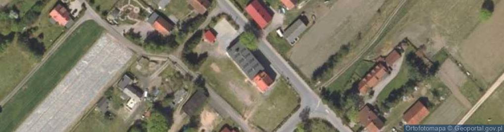 Zdjęcie satelitarne Szkoła Podstawowa w Zwierzewie