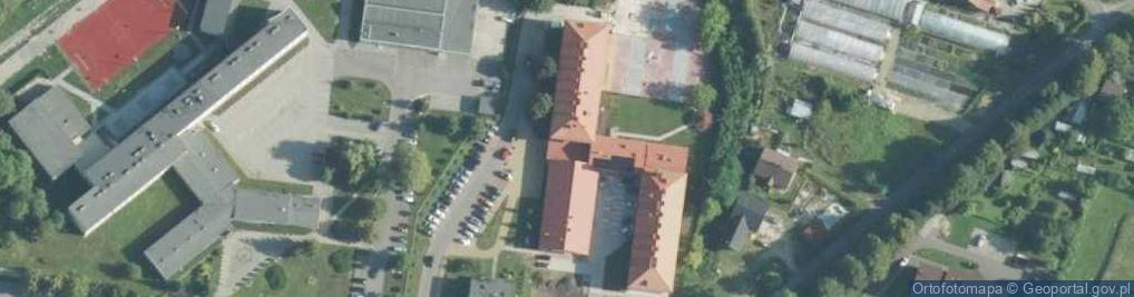 Zdjęcie satelitarne Szkolne Schronisko Młodzieżowe w Brzesku