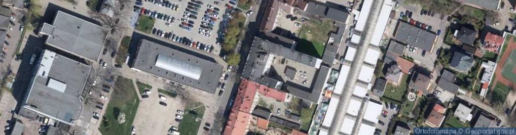 Zdjęcie satelitarne Taksówka Osobowa nr Boczny 744