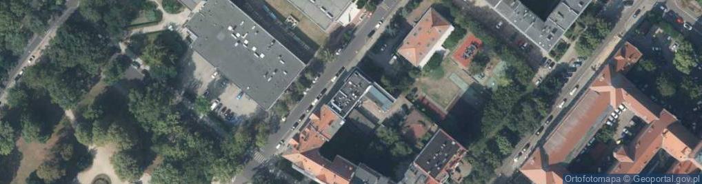 Zdjęcie satelitarne Talk Native Katarzyna Szeszuła