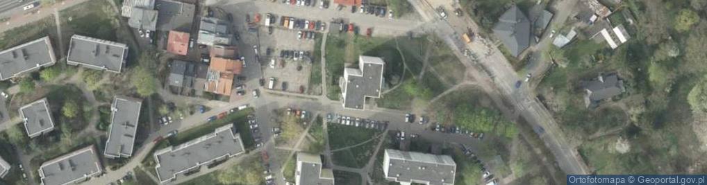 Zdjęcie satelitarne THE SPACE RACHELE FAIELLA