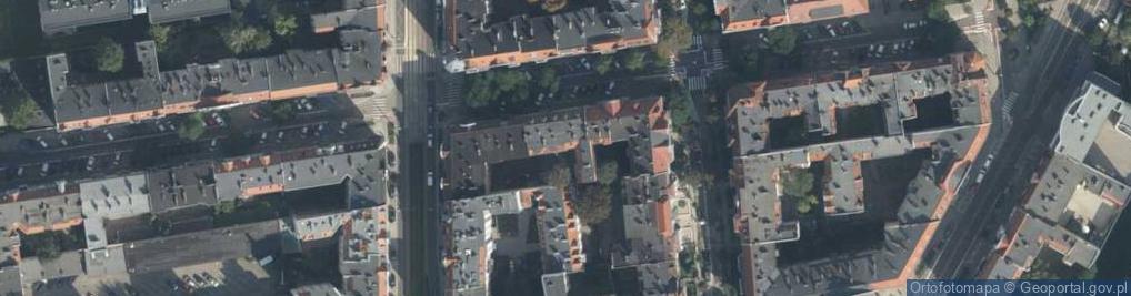 Zdjęcie satelitarne Top House