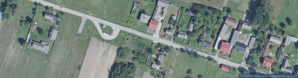 Zdjęcie satelitarne Towarzystwo Ekorozwoju Sierakowa i Smykowa