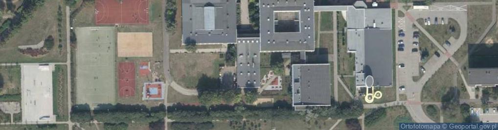 Zdjęcie satelitarne Towarzystwo Społeczno Gospodarcze Canva