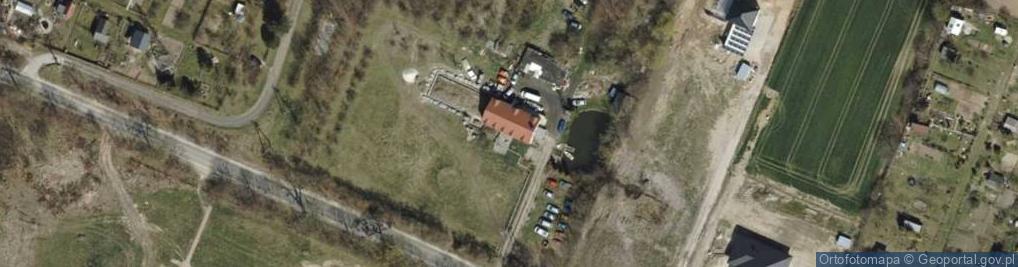 Zdjęcie satelitarne Transport Osobowy Tros