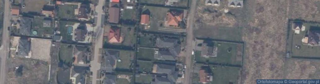 Zdjęcie satelitarne Trener