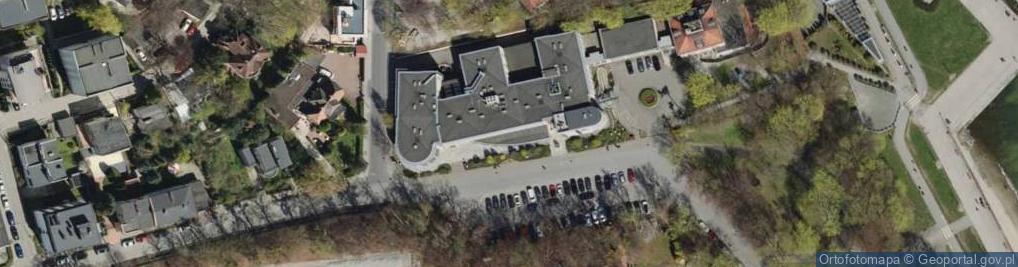 Zdjęcie satelitarne Uni Consulting Poland