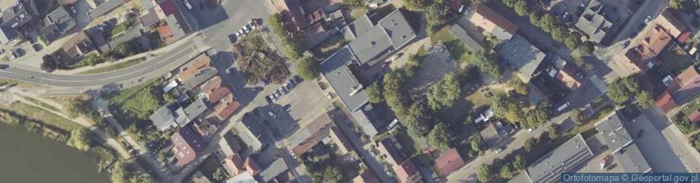 Zdjęcie satelitarne Uniwersytet Trzeciego Wieku w Międzychodzie