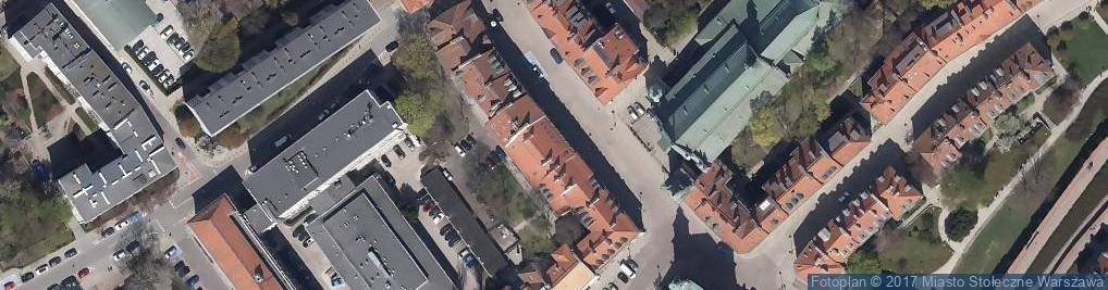 Zdjęcie satelitarne Upstairs