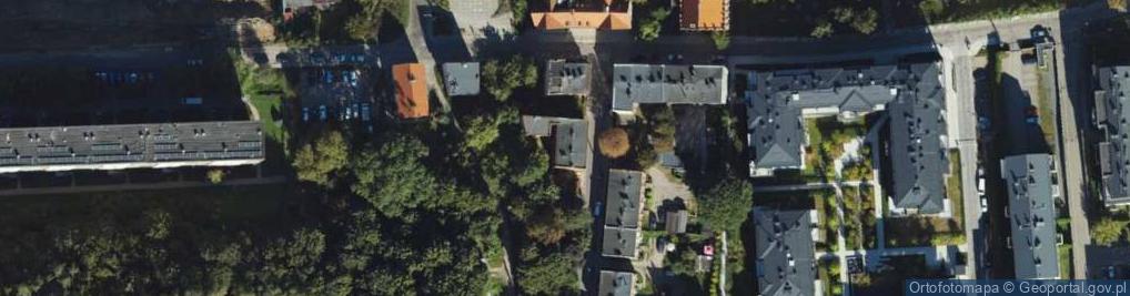 Zdjęcie satelitarne Usługi Andrew Andrzej Dombrowski