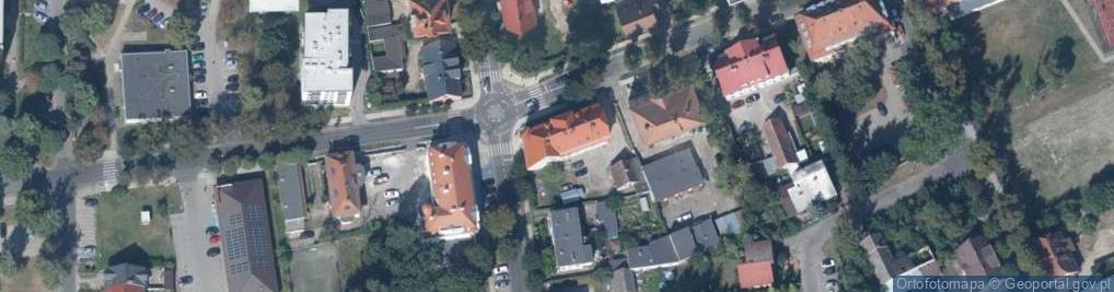 Zdjęcie satelitarne Usługi Dla Ludności w Zakresie Rekreacji Ruchowej E Barwińska