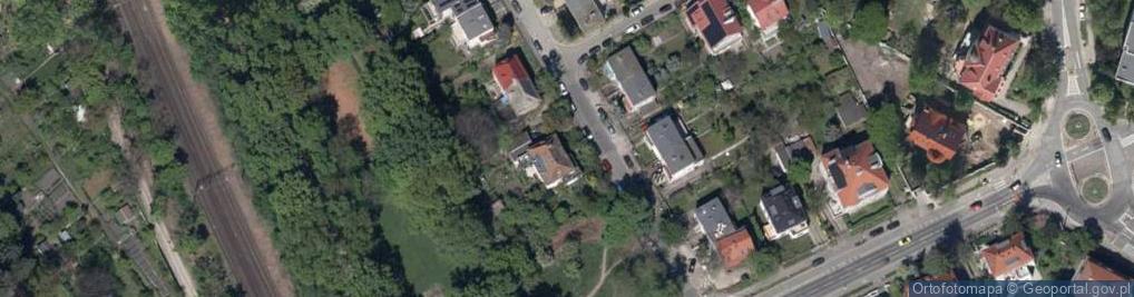 Zdjęcie satelitarne Usługi Poligraficzne, Plastyczne, Import-Eksport Wojtaczka Małgorzata