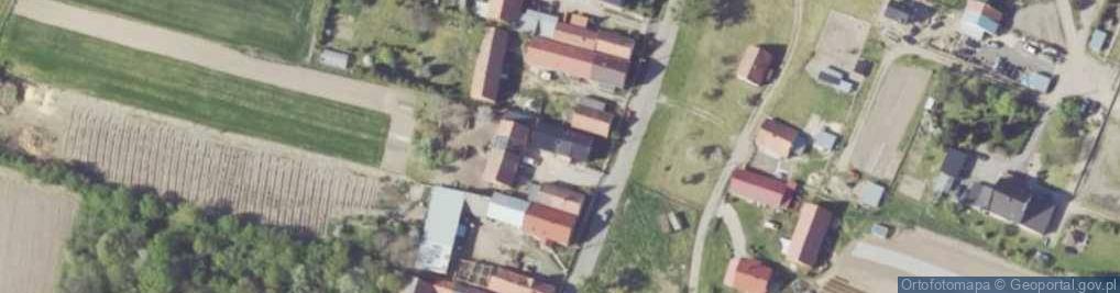 Zdjęcie satelitarne Usługi Porządkowe