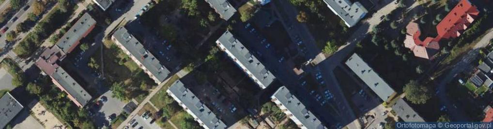 Zdjęcie satelitarne Usługi w Zakresie Handlu Detalicznego