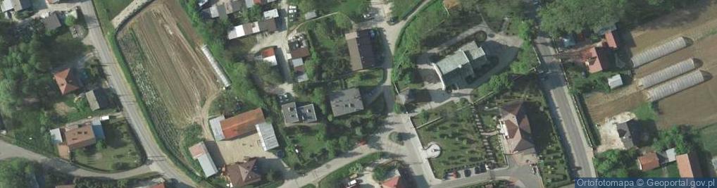Zdjęcie satelitarne Usługi Ziemne Usługi Minikoparka Koparko-ładowarka