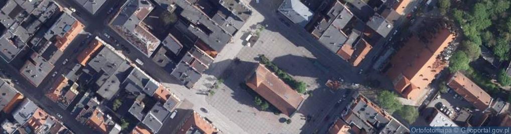 Zdjęcie satelitarne Uwolnij Sztukę