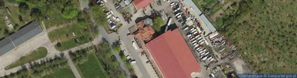 Zdjęcie satelitarne Winnicki Oldtimer Garaż
