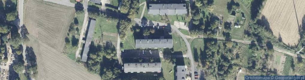 Zdjęcie satelitarne Wioletta Szczepaniak Firma Sprzątająca - Handlowa , Pucuś