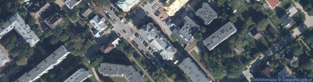 Zdjęcie satelitarne Wspólnota Mieszkaniowa Nieruchomości Kraszewskiego 5 w Puławach