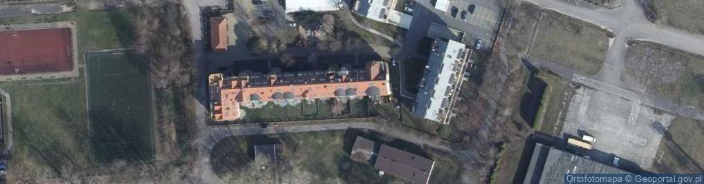 Zdjęcie satelitarne Wspólnota Mieszkaniowa Nieruchomości przy ul.Poleskiej 4 A, B, C w Kołobrzegu
