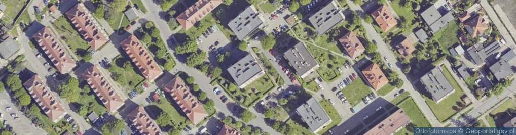 Zdjęcie satelitarne Wspólnota Mieszkaniowa Nieruchomości przy Wita Stwosza 1 w Knurowie