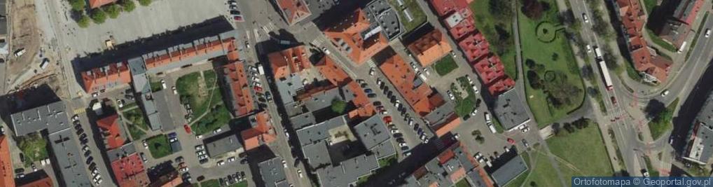 Zdjęcie satelitarne Wspólnota Mieszkaniowa PL.Starozamkowy 2-3 Oława