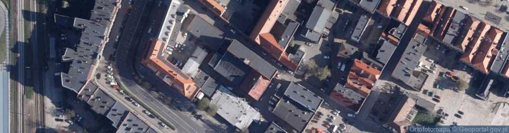Zdjęcie satelitarne Wspólnota Mieszkaniowa przy Placu Wolności nr 4 w Żarowie