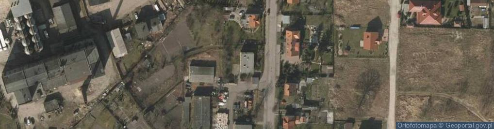 Zdjęcie satelitarne Wspólnota Mieszkaniowa przy ul.Armii Krajowej nr 71 w Żarowie
