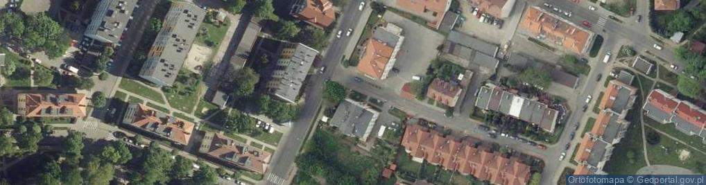 Zdjęcie satelitarne Wspólnota Mieszkaniowa przy ul.Daszyńskiego 5-5G, Hallera 18-18C w Oleśnicy
