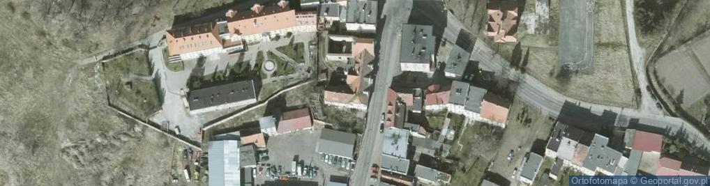 Zdjęcie satelitarne Wspólnota Mieszkaniowa przy ul.Kolejowej 93-95 w Kamieńcu Ząbkowickim