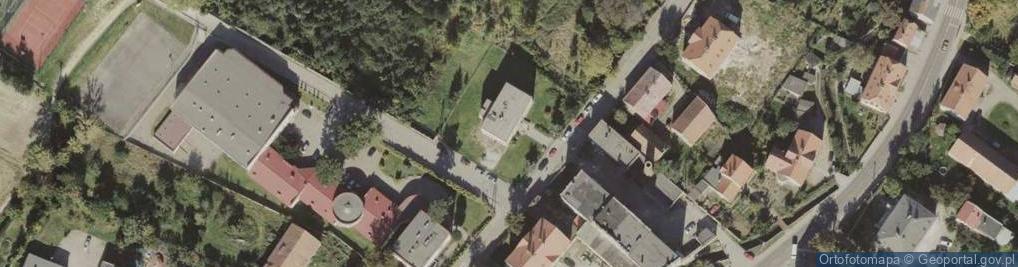 Zdjęcie satelitarne Wspólnota Mieszkaniowa przy ul.Mikołaja Kopernika nr 176 w Pieszycach