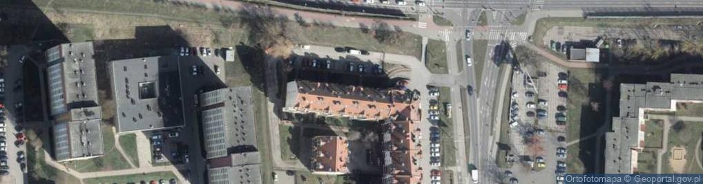 Zdjęcie satelitarne Wspólnota Mieszkaniowa przy ul.Okulickiego 141A-B, 143A-B, 145A-B, 147A-B, 149A-B, 151A-B, 153A-B, 155A-B, 157A-B, 159A-B, 161A-B, 163A-B, 165A-B, 167A-B, 169A-B, 171A-B, 173A-B w Szczecinie