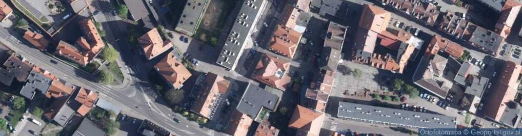 Zdjęcie satelitarne Wspólnota Mieszkaniowa Rynek 14 w Lubaniu