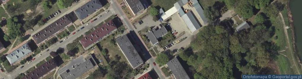 Zdjęcie satelitarne Wspólnota Mieszkaniowa ul.1 Maja 4 / Bema 6 w Poniatowej