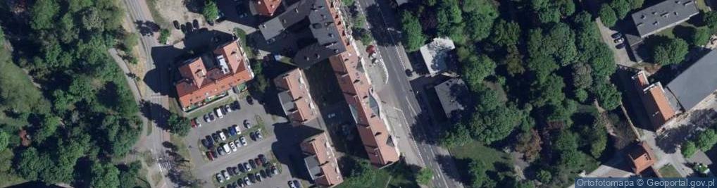 Zdjęcie satelitarne Wspólnota Mieszkaniowa ul.Czarnieckiego 4 - Skarbowa 20, 20A 73-110 Stargard Szczeciński