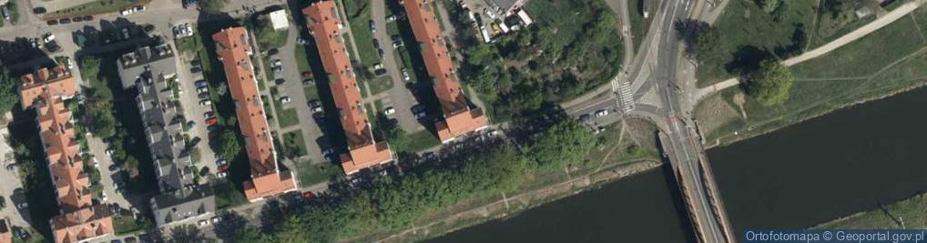Zdjęcie satelitarne Wspólnota Mieszkaniowa ul.Na Polance 4, 6, 8 Wrocław