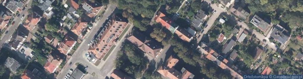 Zdjęcie satelitarne Wspólnota Mieszkaniowa ul.Sienkiewicza 5, 72-420 Dziwnów