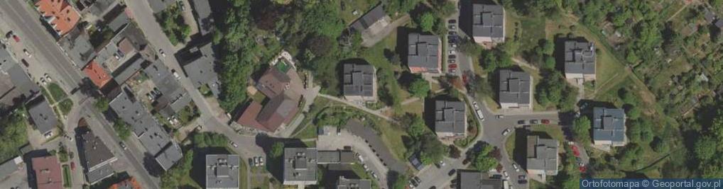 Zdjęcie satelitarne Wspólnota Mieszkaniowa ul.WZG.Grota-Roweckiego 3, Jelenia Góra
