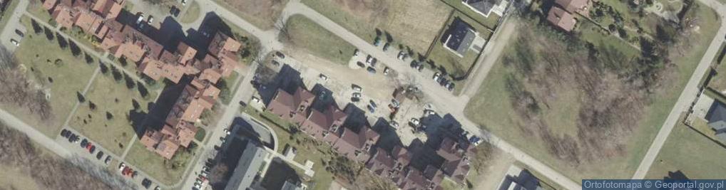Zdjęcie satelitarne Wspólnota Mieszkaniowa Zarzyckiego 9-15 Segment 5